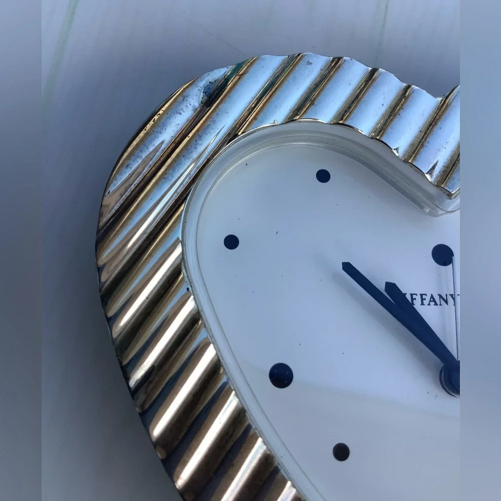 Authentic Tiffany & Co. Heart-Shaped Silver Table Clock🩵🤍🩵